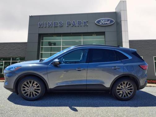 2021 Ford Escape TITANIUM