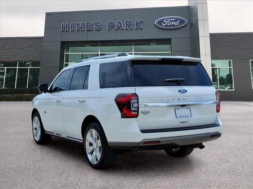STAR WHITE MET TRI-COAT 2024 Ford Expedition KING RANCH