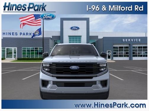 Glacier Gray Metallic Tri-Coat 2026 Ford Expedition Max Platinum