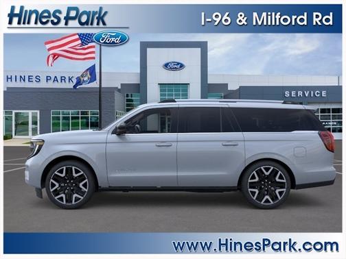 Glacier Gray Metallic Tri-Coat 2026 Ford Expedition Max Platinum