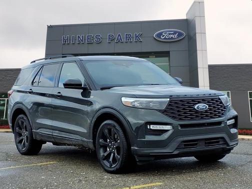 2023 Ford Explorer ST-LINE