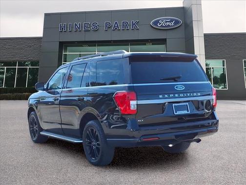 Agate Black Metallic 2023 Ford Expedition XLT