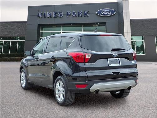 AGATE BLACK 2019 Ford Escape SE