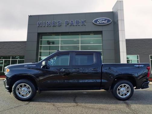 2019 Chevrolet Silverado 1500 CUSTOM