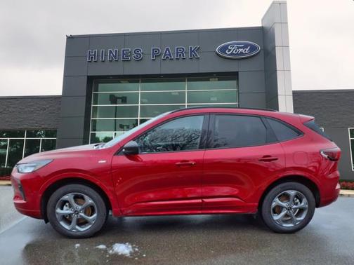 2024 Ford Escape ST-LINE