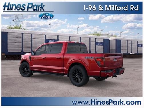 Ruby Red Metallic Tinted Clearcoat 2026 Ford F-150 XLT