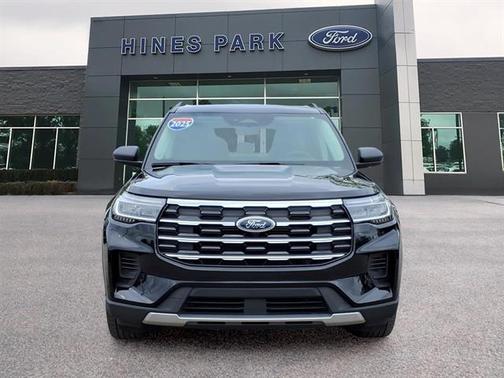 AGATE BLACK METALLIC 2025 Ford Explorer ACTIVE