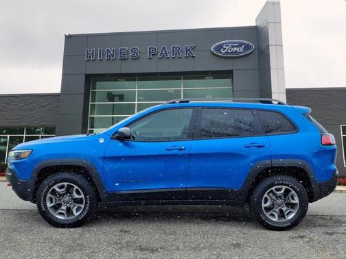 2019 Jeep Cherokee Trailhawk