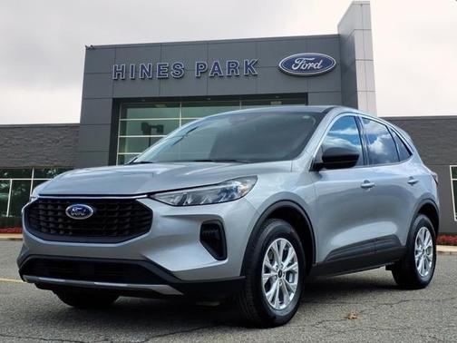 ICONIC SILVER METALLIC 2023 Ford Escape ACTIVE