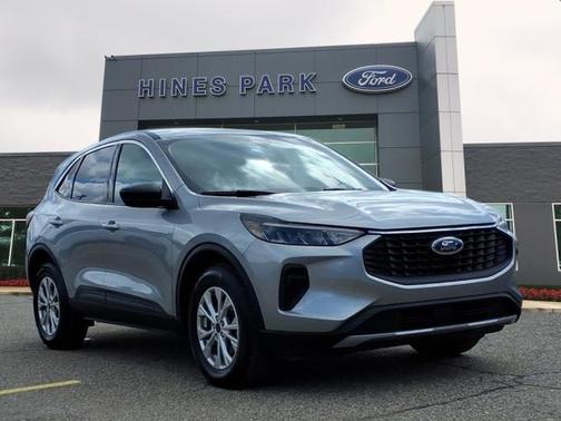 ICONIC SILVER METALLIC 2023 Ford Escape ACTIVE