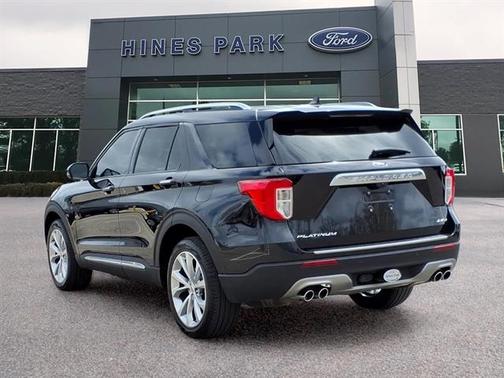 AGATE BLACK METALLIC 2023 Ford Explorer PLATINUM