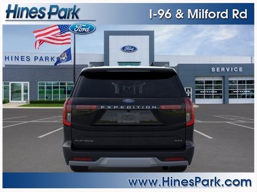 Agate Black Um 2026 Ford Expedition Max Platinum