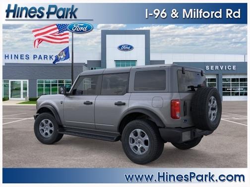 Carbonized Gray Metallic 2026 Ford Bronco Big Bend