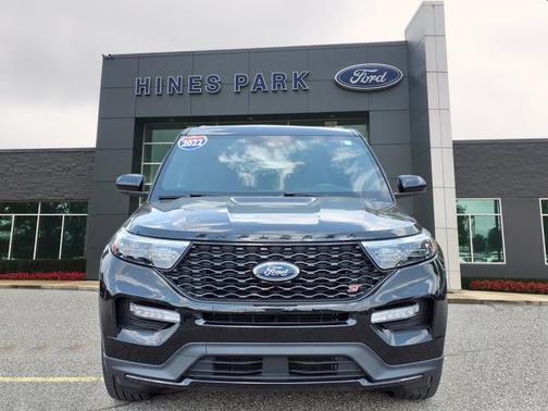 2022 Ford Explorer ST
