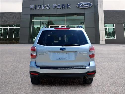 Ice Silver Metallic 2015 Subaru Forester 2.5i Premium
