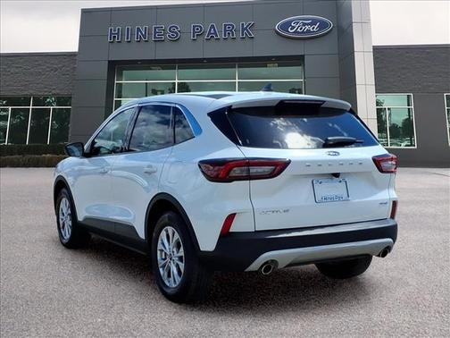 Oxford White 2024 Ford Escape Active