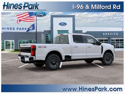 Star Wht Met Tc 2027 Ford F-250 Platinum