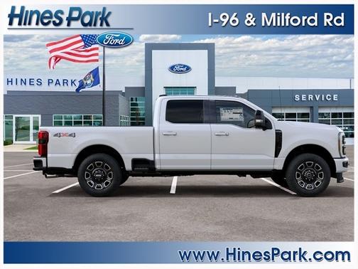 Star Wht Met Tc 2027 Ford F-250 Platinum