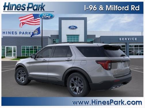 Carbonized Gray Metallic 2026 Ford Explorer Active