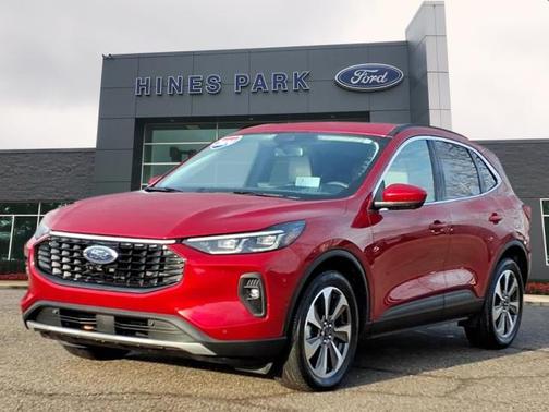 2024 Ford Escape PLATINUM