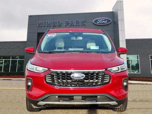 2024 Ford Escape PLATINUM