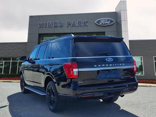 2022 Ford Expedition XLT