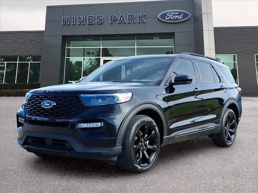 Agate Black 2023 Ford Explorer ST-Line