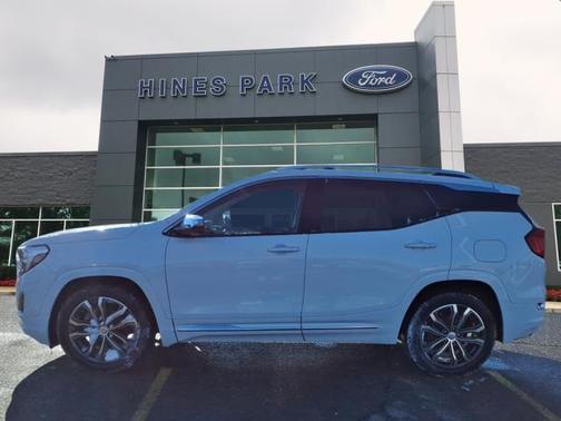 Summit White 2019 GMC Terrain DENALI