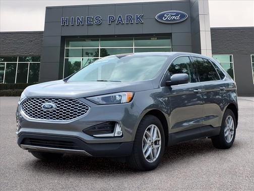 Carbonized Gray Metallic 2023 Ford Edge SEL