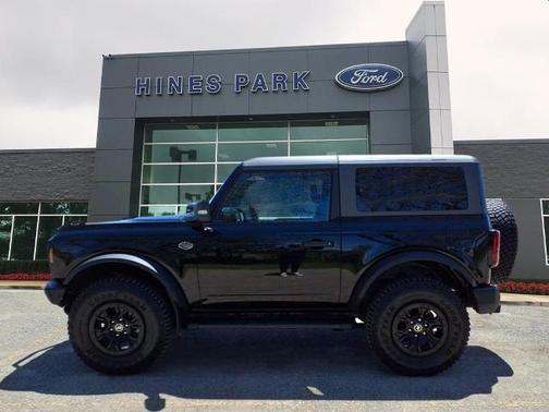 2023 Ford Bronco WILDTRAK