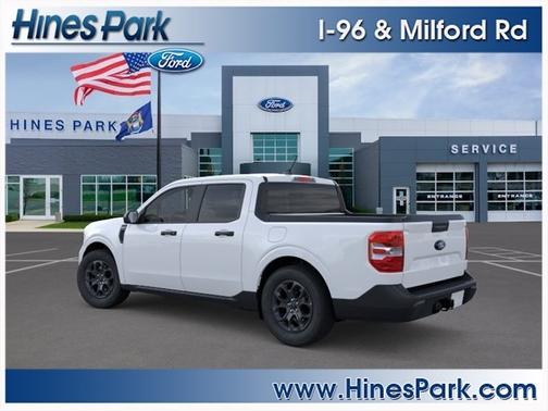 Oxford White 2025 Ford Maverick XLT