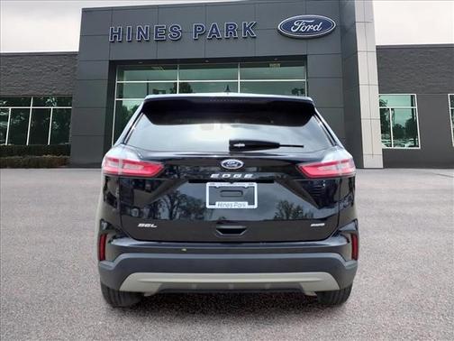 Agate Black Metallic 2023 Ford Edge SEL