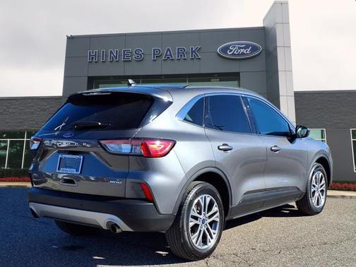 2022 Ford Escape SEL