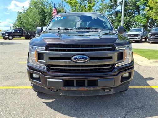 Race Red 2019 Ford F-150 XLT