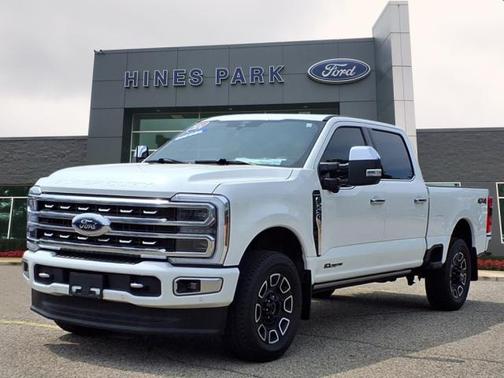 2024 Ford F-250 PLATINUM