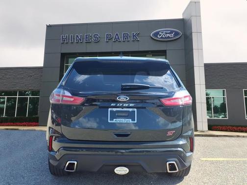 2024 Ford Edge ST