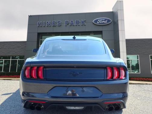 2022 Ford Mustang ECOBOOST