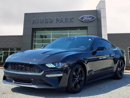 2022 Ford Mustang ECOBOOST