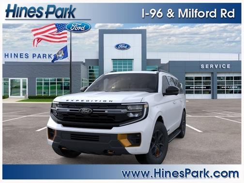 Star White Metallic Tri-Coat 2026 Ford Expedition Tremor