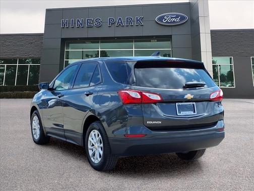 Nightfall Gray Metallic 2019 Chevrolet Equinox LS