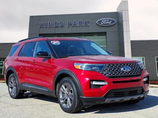 RAPID RED MET TINTED CC 2022 Ford Explorer XLT