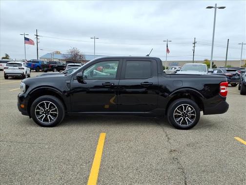Shadow Black 2024 Ford Maverick Lariat