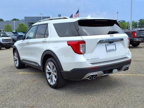 2021 Ford Explorer PLATINUM