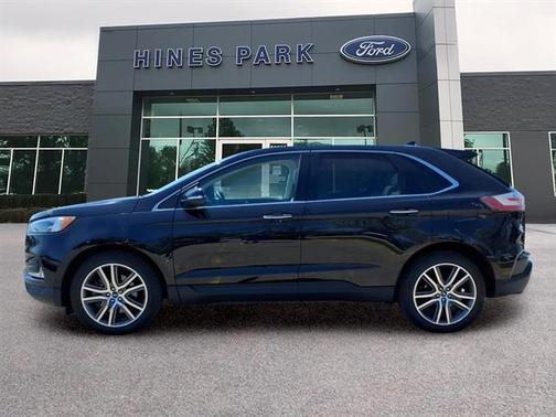 AGATE BLACK METALLIC 2019 Ford Edge TITANIUM