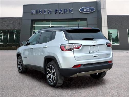 Silver Zynith Clear Coat 2025 Jeep Compass Limited