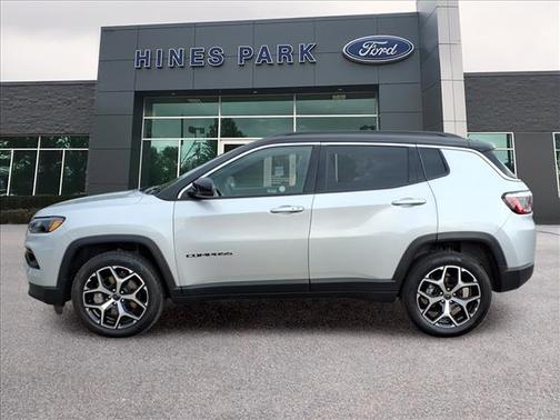 Silver Zynith Clear Coat 2025 Jeep Compass Limited