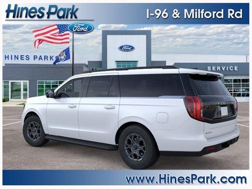 Star White Metallic Tri-Coat 2026 Ford Expedition Max Active 4x4