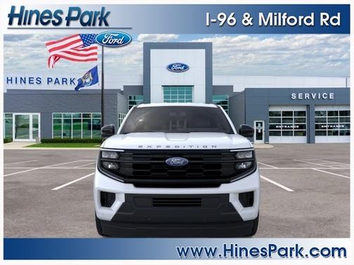 Star White Metallic Tri-Coat 2026 Ford Expedition Max Active 4x4