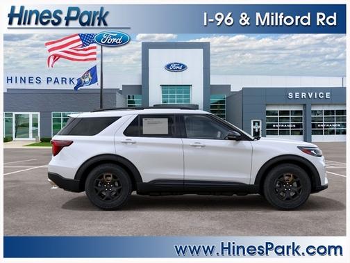 Star White Metallic Tri-Coat 2027 Ford Explorer Tremor