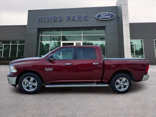 Delmonico Red Pearlcoat 2018 RAM 1500 Big Horn